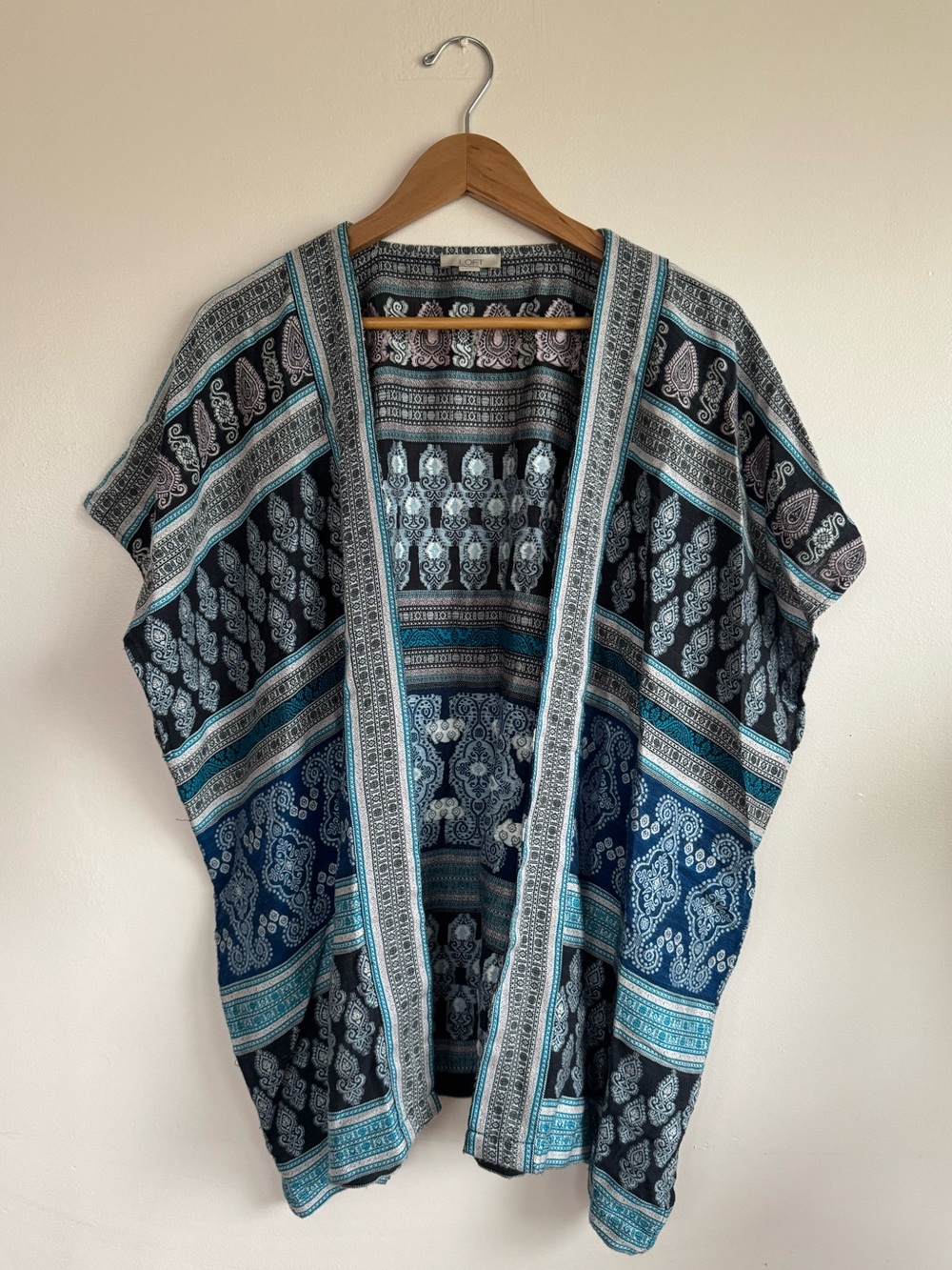 LOFT Boho Blue & White Paisley Patchwork Light Kimono Wrap Top Oversized Small